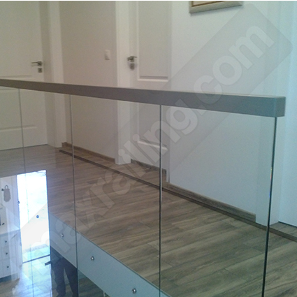 Парапет за стълби Дупница